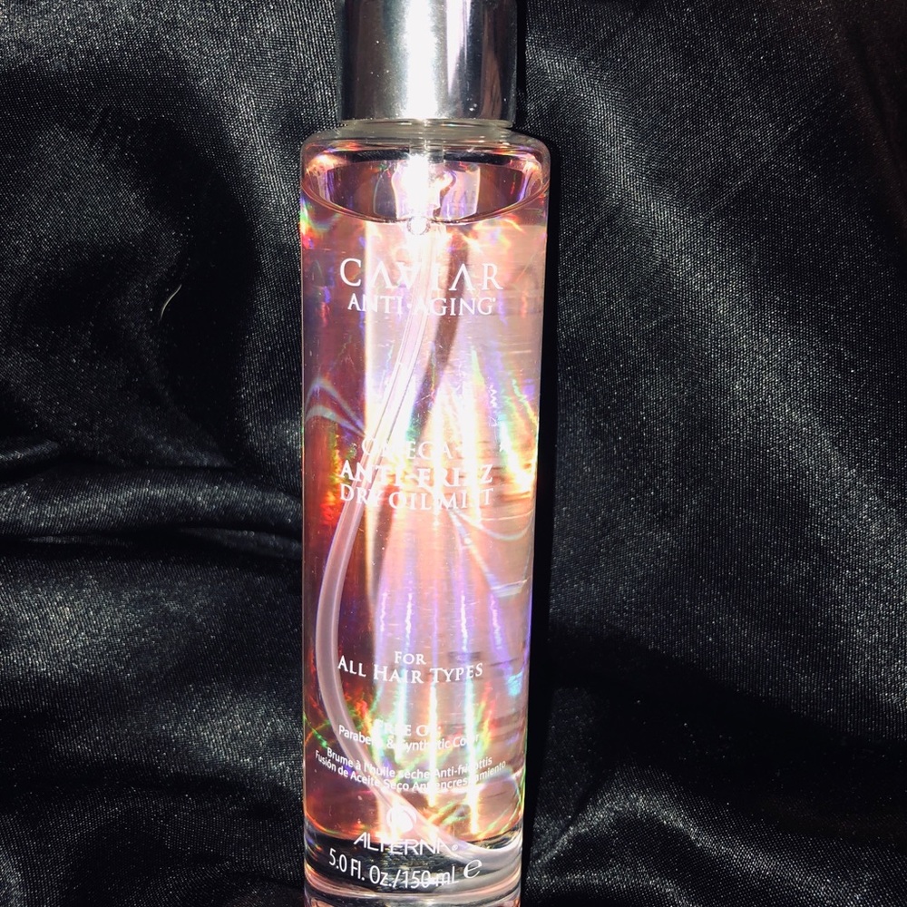 Caviar anti frizz oil spray